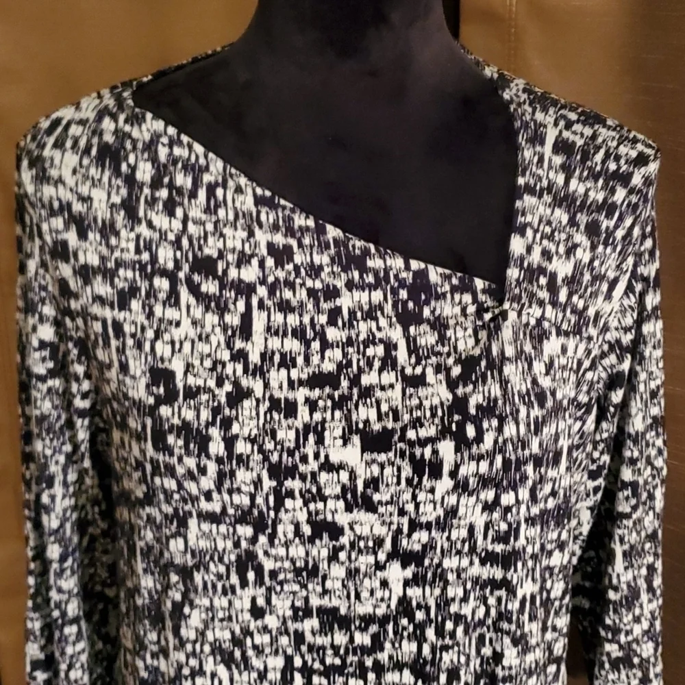 J Jill Blouse Womens Medium Black White Abstract 3/4 Sleeve Top
